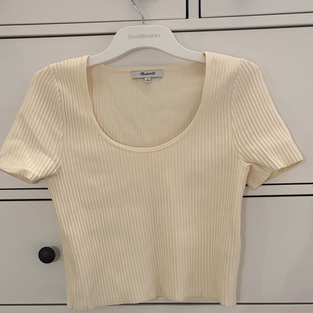 Madewell Ribbed Scoop-Neck Crop Tee in Light Cream